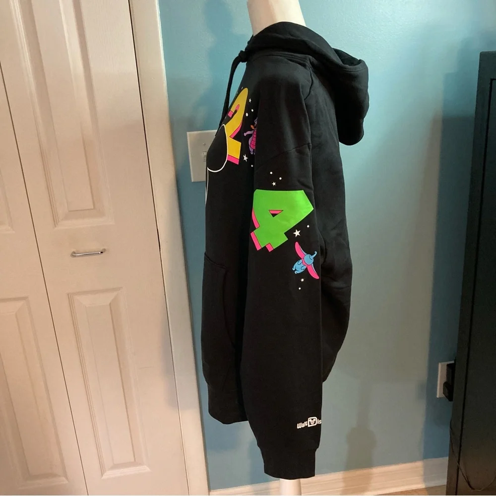 Disney Parks Walt Disney World 2024 Black Hoodie Men's L - Picture 4 of 14